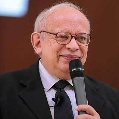Mário Jorge Lima falando ao microfone